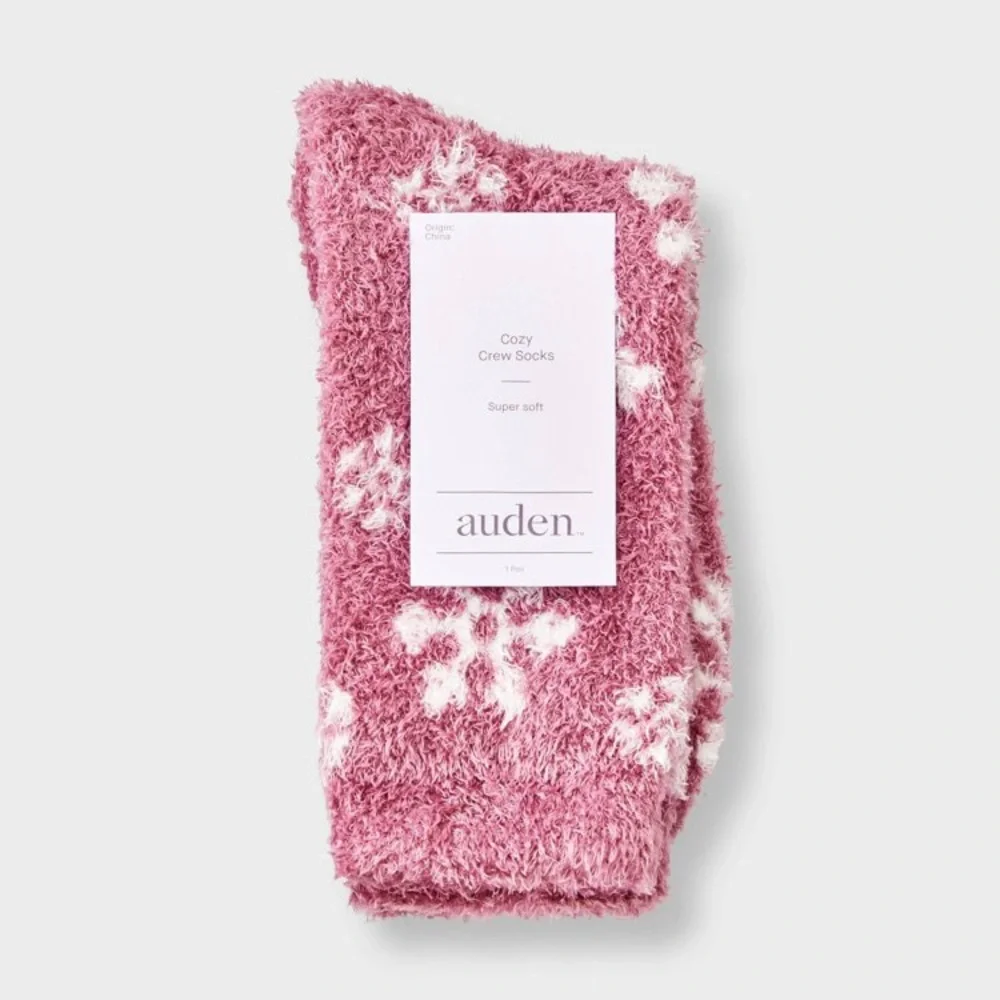 Snowflake Cozy Crew Socks